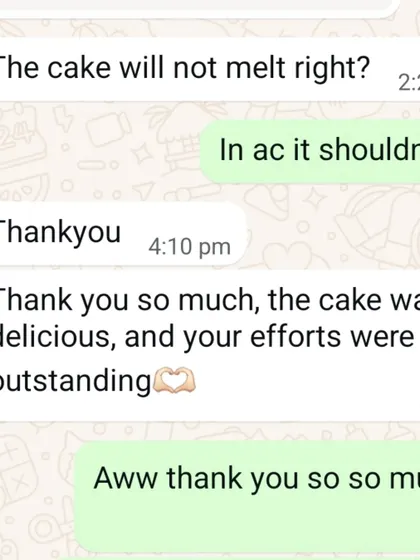 "Thank you so much, the cake was delicious, and your efforts were outstanding." A lovely message for our two-tier chocolate light-up cake.