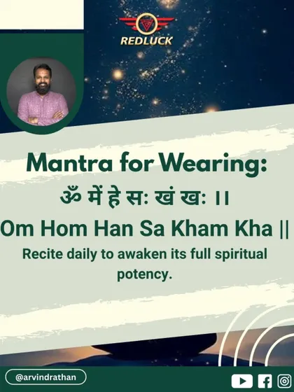 The mantra for wearing the 21-Mukhi Rudraksha is "Om Hom Han Sa Kham Kha." Reciting this daily helps awaken its full spiritual potency, purifying the mind, body, and soul.