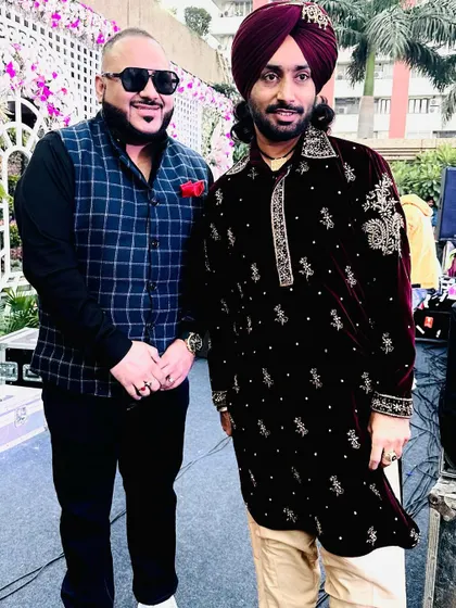The best Christmas gig ever, sharing the stage with the Sufi legend Satinder Sartaaj. His voice is pure magic.