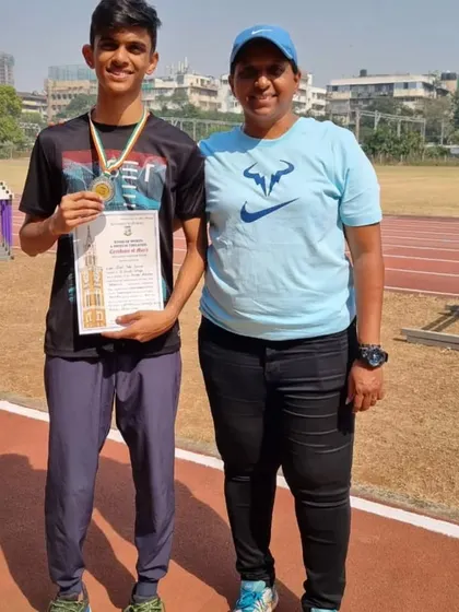 With my athlete Gagan Amin, who won a silver medal in the 800m run at the Mumbai University Inter-Zonal meet.
