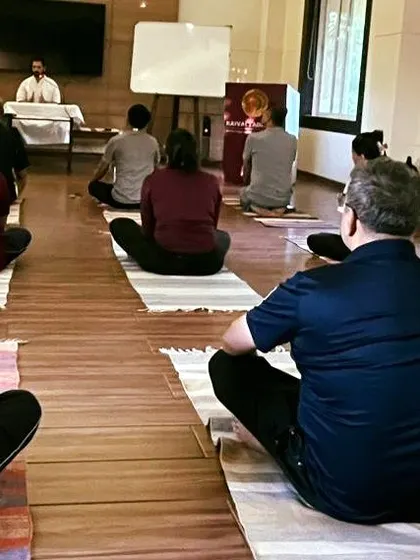 This image captures the focused atmosphere of our Suddhi Kriya workshop. We provide participants with both the theoretical knowledge and the practical, hands-on experience needed to perform these techniques safely and effectively.