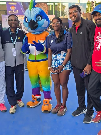 The Karnataka Tennis Team, including our player Sreenidhi Balaji and coach Suraj Bikkannavar, celebrating their Bronze medal at the 38th National Games.
