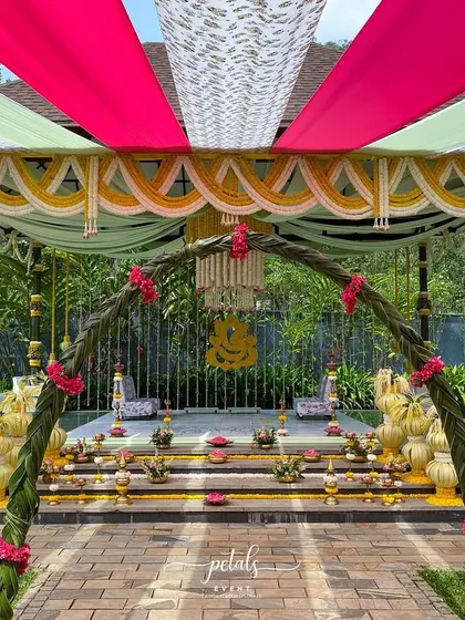 A duplicate image of the grand and vibrant wedding setup.