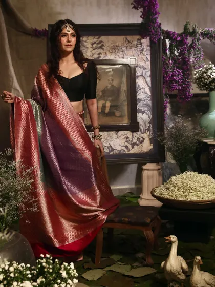 Another angle from the same setup for Soho Begum, playing with light and shadow to create a dramatic effect.