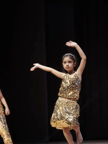 A beautiful pose from one of our youngest performers on the THIRKAN stage.