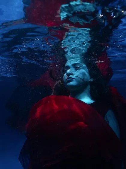 Another one of my favorite alternate photos from the 'Vari' album cover shoot. I love the way the light reflects on the water, creating a dreamlike and ethereal mood.