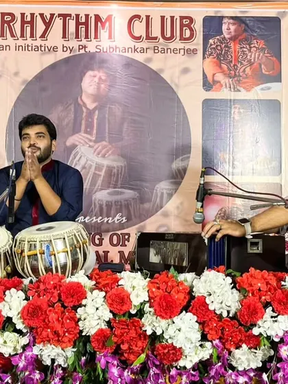 Sharing a moment of gratitude during my solo recital at Rhythm Club, an initiative by my Guruji. My dear brother Jyotirmoy Banerjee is on the harmonium.