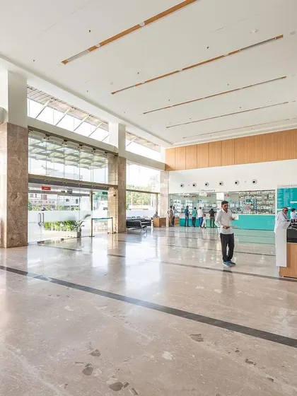 The main lobby of Sarvesh Health City in Hisar is a testament to our visionary design. The double-height space is grand yet welcoming, merging modern healthcare needs with a serene, functional environment that redefines patient care.