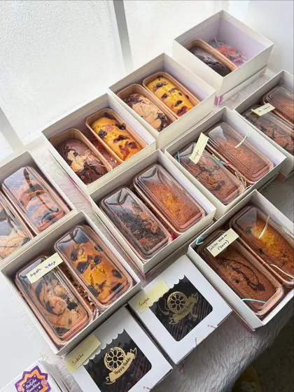 This is what a large order for return gifts looks like. These are my popular tea cakes, individually packed and ready to be given out to guests. It’s a great way to share a sweet thank you.