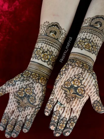 This gallery showcases a variety of my traditional designs. You'll find classic elements like peacocks, elephants, lotuses, and intricate jaali (net) patterns, all expertly crafted to create timeless beauty.