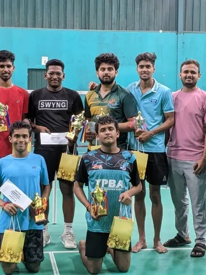 A final group shot of the top teams from our 3rd edition of the Badminton Double Trouble tournament.