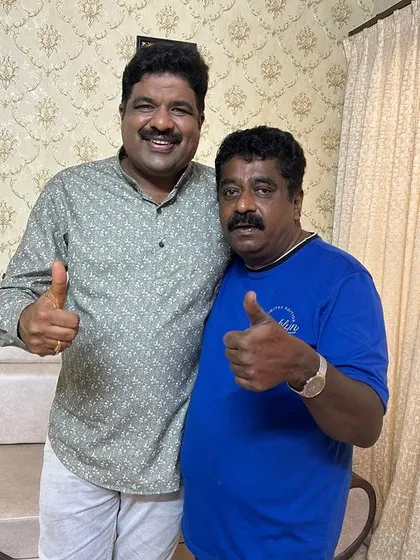 Thumbs up with Bellulli Kabab Chandranna. A fun and memorable meeting.
