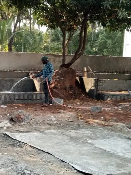 A duplicate image of the planter box construction.