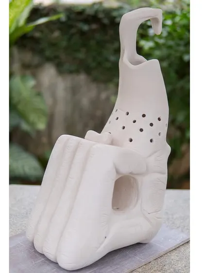 Unveiling the final project explorations from our 2023 Foundation batch. These images showcase the diverse and captivating stories our students chose to tell through clay, from surreal melting clocks to meditative figures.