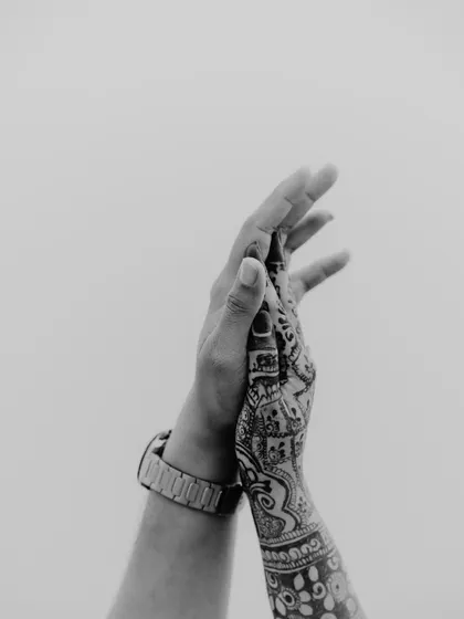 A duplicate of 244, another beautiful black and white detail shot of the couple's hands.