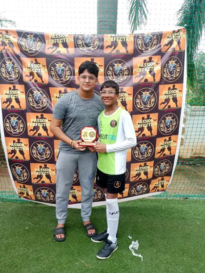 Our Best Goalkeeper award winner for the U13 category at the 5v5 Sports Cup 3.0.