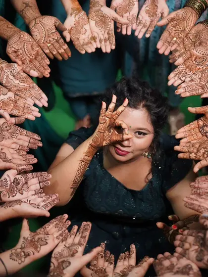 Mehendi is best when shared with your favorite people. It was so much fun creating designs for this bride and her entire crew, making sure everyone felt included in the celebration.