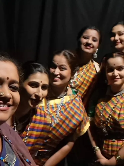 A group selfie with the wonderful women of 'Bengaluru Nagaratnamma'. Sharing the stage with such talent is inspiring.