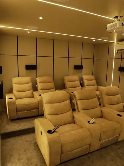 A duplicate of 367, this image again shows the modern and elegant design of the room's lighting and seating.