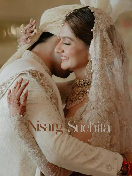 The embrace that says it all. This close-up of Suchita and Nisarg hugging after their ceremony is full of love, relief, and pure joy. It’s these small, intimate gestures that tell the biggest stories.