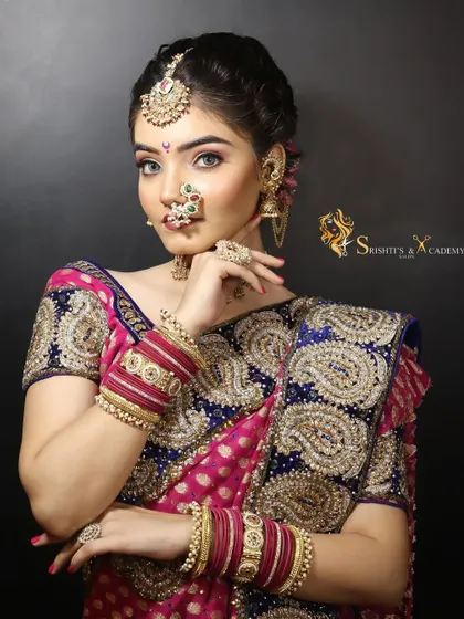 Another angle of this stunning Maharashtrian look. The intricate details of the jewelry and the flawless makeup are on full display.