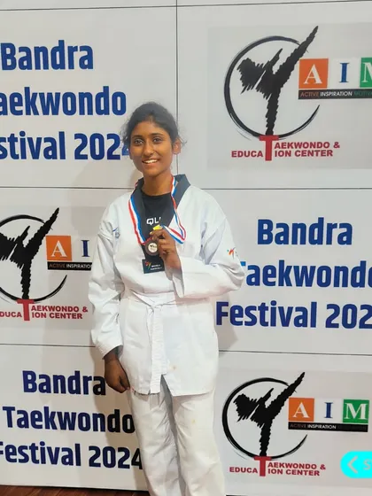 A successful showing at the Bandra Taekwondo Festival. We are proud of all our students who competed, including our bronze medalist Marisa.
