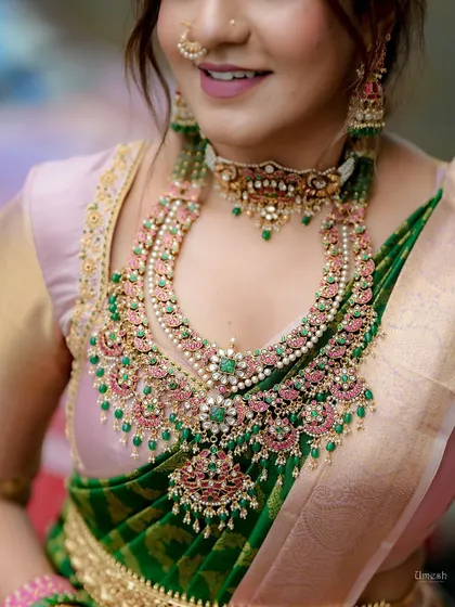 A detailed close-up of the necklace, showing the fine craftsmanship and the beautiful color combination of the stones.