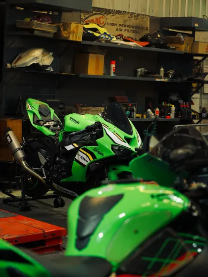 A Kawasaki Ninja ZX-10R getting some final checks before heading out to the MMRT circuit for a track day.