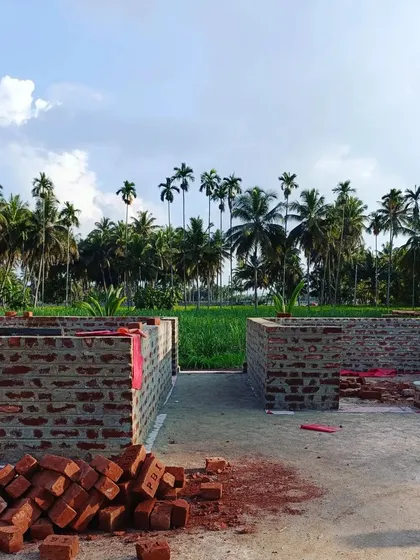 A pile of bricks ready for the next wall. This simple material, when combined with traditional knowledge and skilled labor, can create extraordinary spaces.