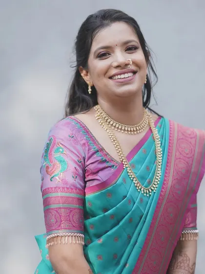 A bright and happy smile from this engagement bride. Her makeup is fresh and youthful, perfect for a daytime event.