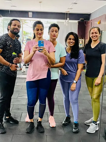 A post-workout picture with the group. It's always great to capture the sense of accomplishment we all share after a good session.