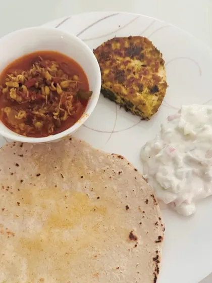 This is a real plate from one of my vegetarian clients who is working to lose weight and lower their HbA1c. We focused on increasing protein with paneer and sprouts while shifting to complex carbs, proving that a vegetarian diet can be powerful for metabolic health.