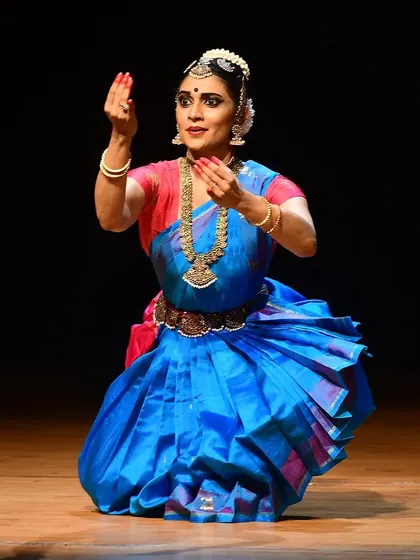A video clip from an endowment programme performance, showcasing a traditional piece.