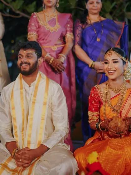More moments from Vaishnavi's magical South Indian wedding. The traditional attire and rituals are always so inspiring, and I loved creating a look that honored her heritage while keeping it fresh and modern.