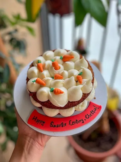 Getting ready for Easter with these adorable carrot cakes. I offer different styles, from a simple cake decorated with tiny piped carrots to a more rustic version with dollops of cream cheese frosting.