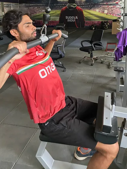 A player works on his upper body strength in our fully equipped gym. Our strength and conditioning program is designed to build powerful, resilient athletes who can withstand the physical demands of a 90 minute match.