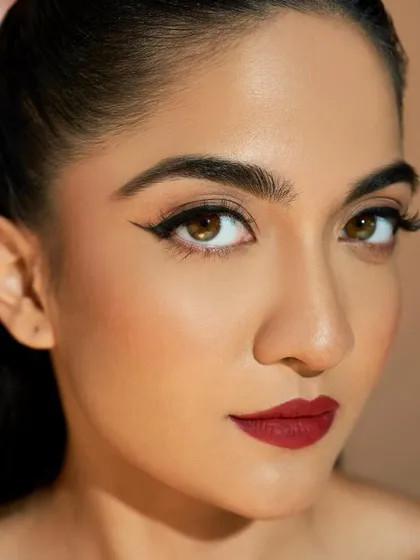 The classic winged liner and red lip is a look that requires absolute precision. I will teach you the techniques to master this iconic style, just like my student Lovey did here.