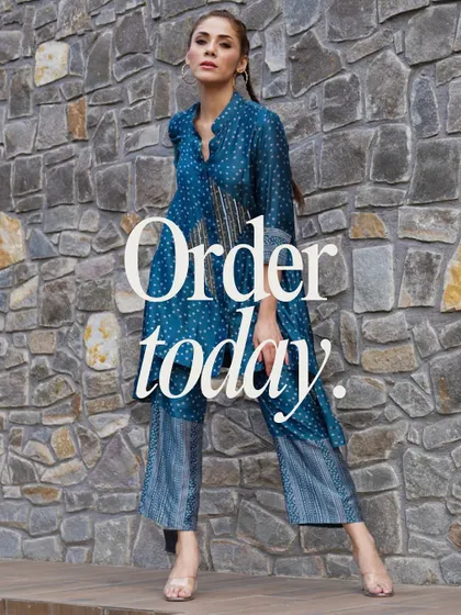 The Spring Swing Co-ord set is available to order now. It’s a limited piece that truly captures our love for handcrafted details and comfortable, elegant fits.