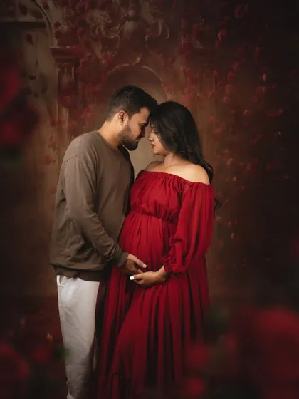 An intimate forehead to forehead pose that speaks volumes of their bond. This is a classic couple's pose that always feels romantic and heartfelt, especially in this dramatic setting.