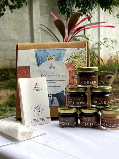 For the artist in you, our DIY Water Color kit offers a palette of colors made from plants and minerals. Perfect for paper and fabric, these paints let you create with a clear conscience.