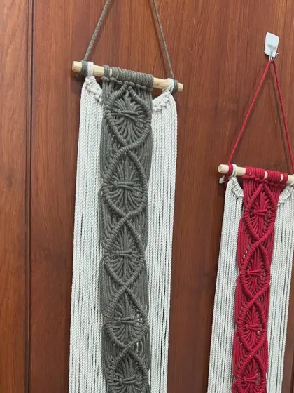 A closer look at the two-toned wall hangings. You can choose from over 15 colors to create the perfect combination for your home.