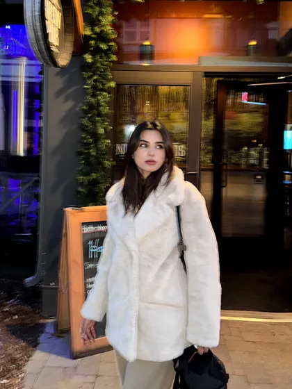 A candid night shot while exploring the restaurants and shops in Blue Mountain.