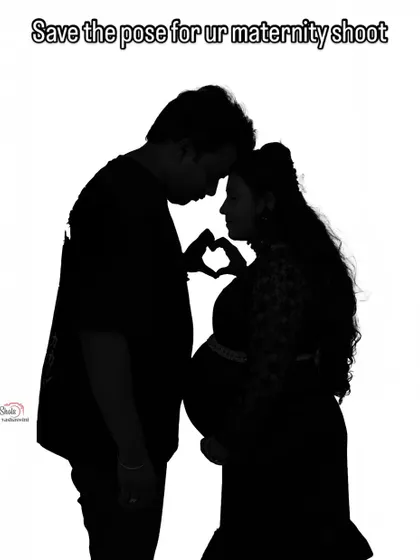 Looking for pose ideas for your maternity shoot? This silhouette shot is a simple yet powerful way to capture the beauty of your pregnancy. I can help you create these timeless images.