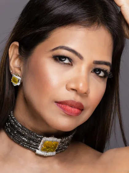 A classic beauty close-up, perfect for a jewellery or makeup campaign.