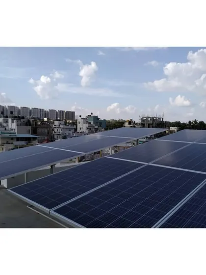The sun is shining brightly on this winter day, and these solar panels are hard at work. Our systems are optimized to perform well throughout the year, regardless of the season.