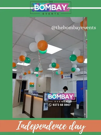 Here’s a simple yet effective way I bring festive spirit into a professional environment. For this Yes Bank branch, I used floating tricolor balloons to celebrate Independence Day without disrupting the workspace.