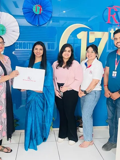 It was a pleasure to be felicitated by the team at RV Solutions after a successful nutrition awareness session. I also conducted one-on-one counseling to provide personalized guidance to the employees.
