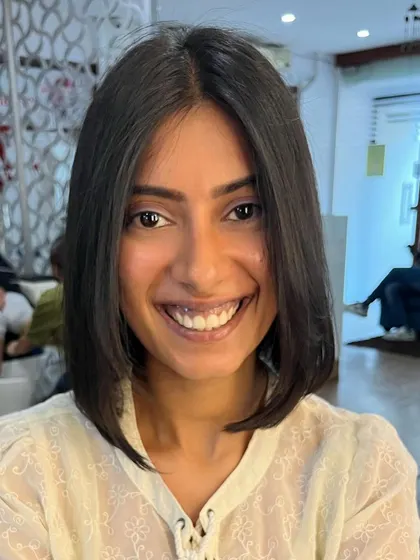 An angled bob for Aishwarya, a classic and sophisticated choice.