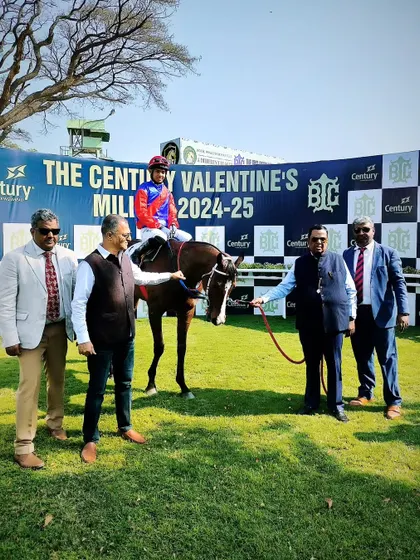 Rock Bank, with jockey Vivek.G, after winning The Tokino Minoru Trophy.