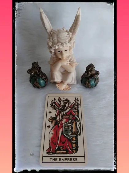 For those who picked card 1 in June, The Empress, the month brings fertile energy and positive outcomes. It's a time of healing, blessings, and a great time to start new projects or a new job.